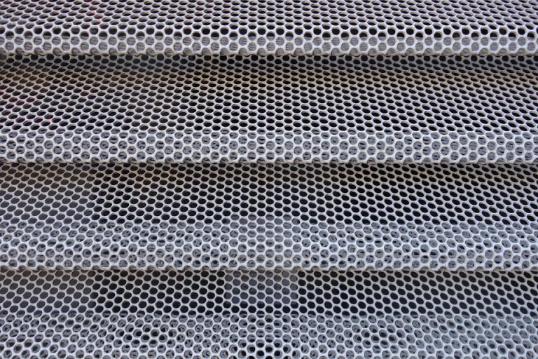 para qué se usan la chapa perforada decorativa